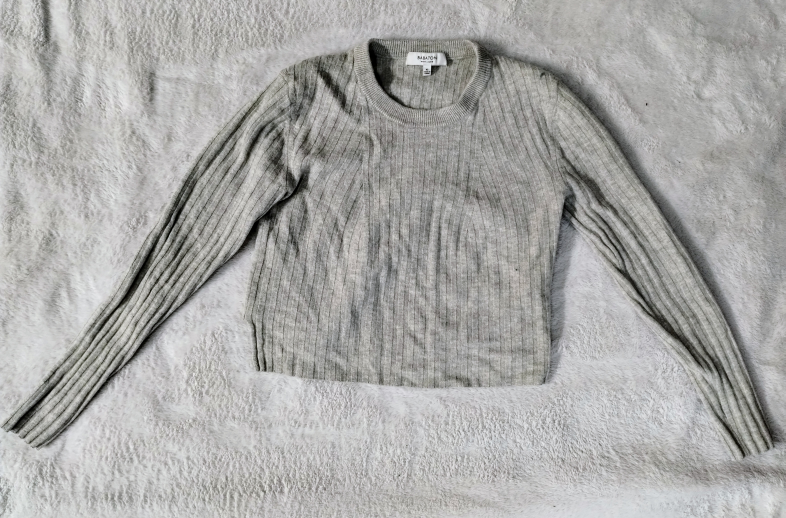 Grey ribbed crop sweater