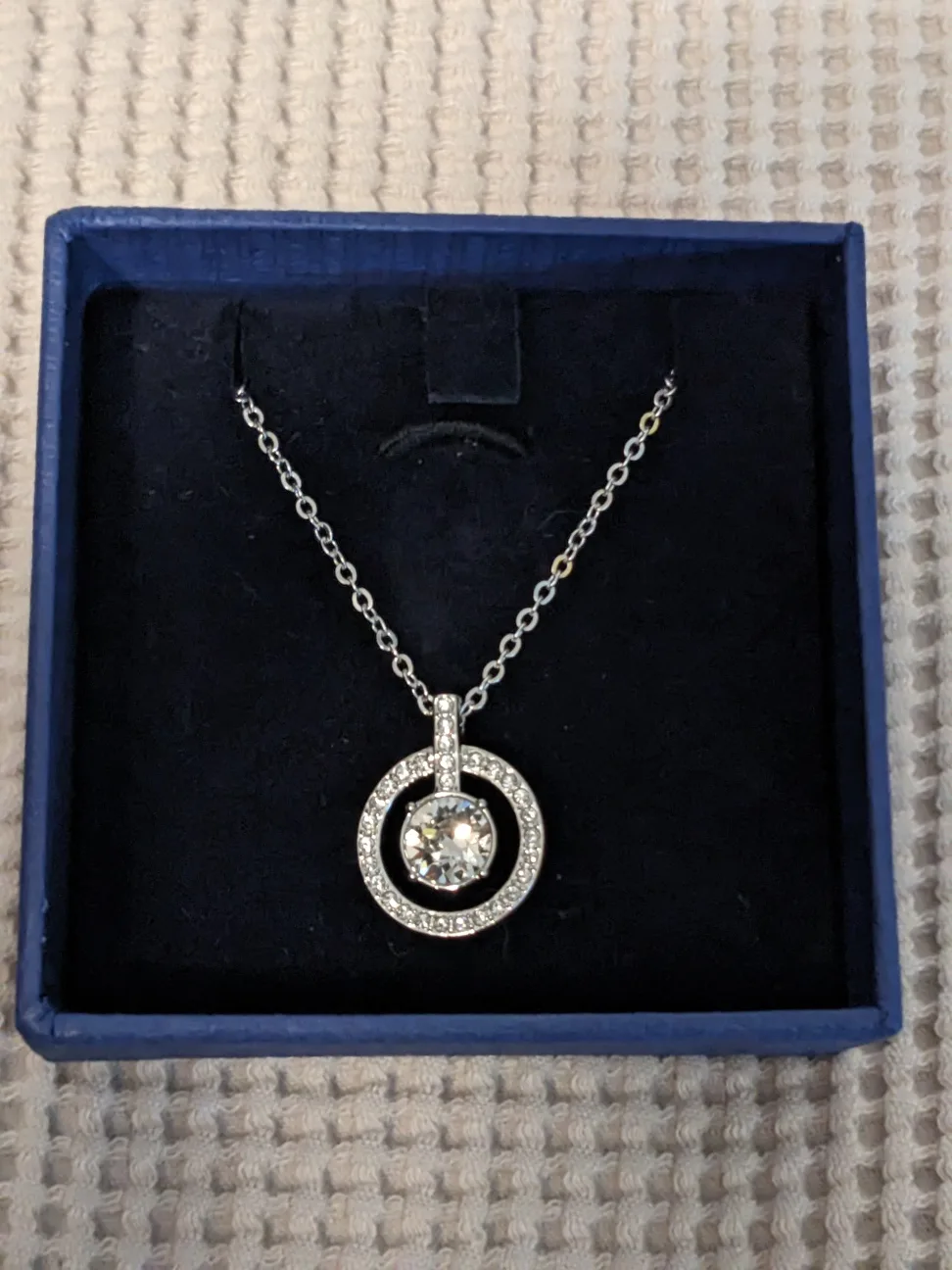 New Swarovski Crystal Necklace