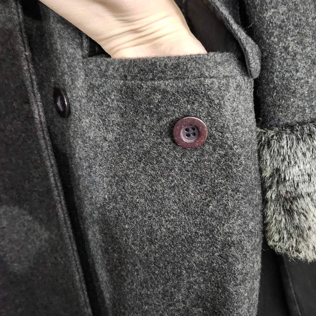 VINTAGE LE CHATEAU LONG WOOL COAT. #S image indicator(7)