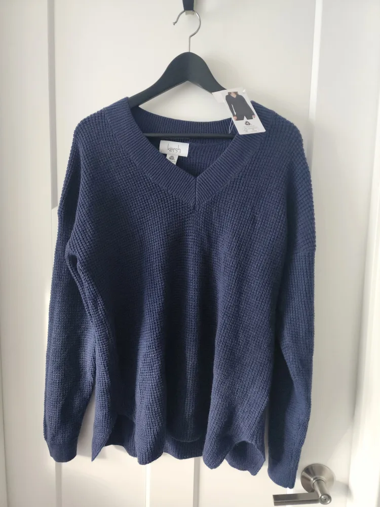 Kersh V-Neck Sweater #ThriftyPicks thumbnail