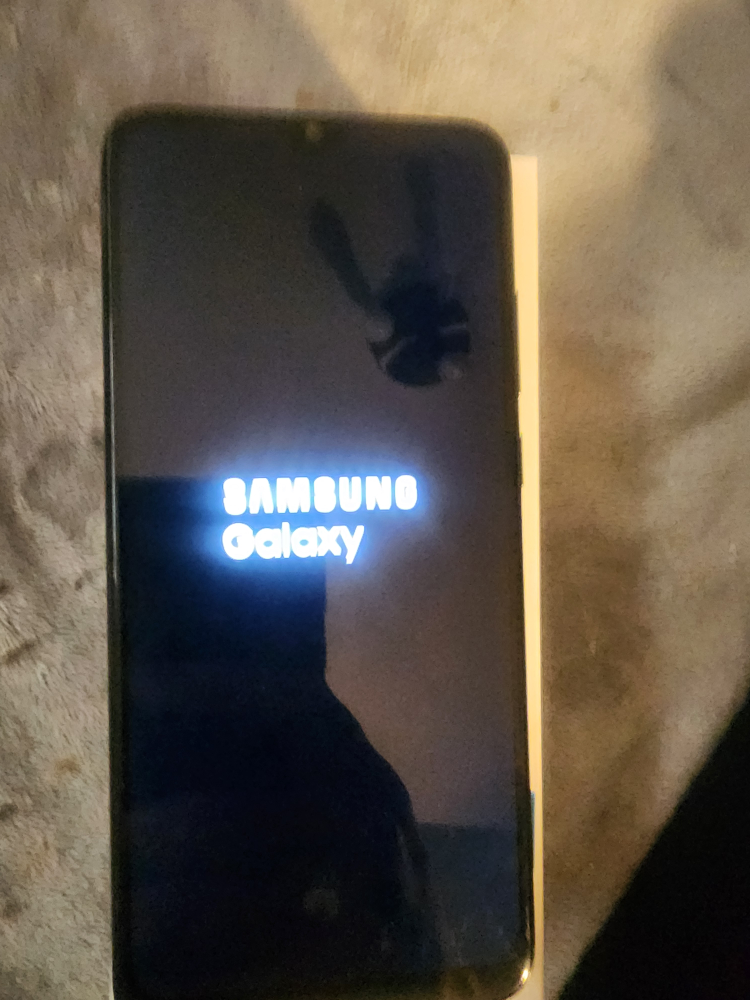 Samsung Galaxy A04e - photo 2