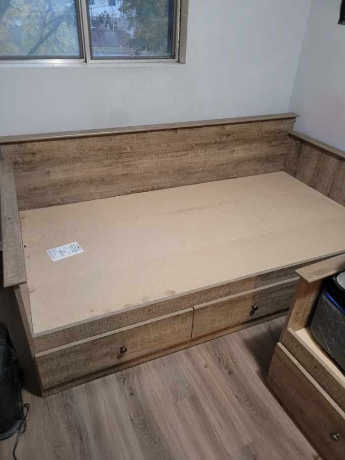 Twin Daybed with Storage