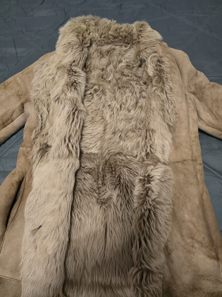 Genuine 100% Sheepskin Shearling Coat - photo 2