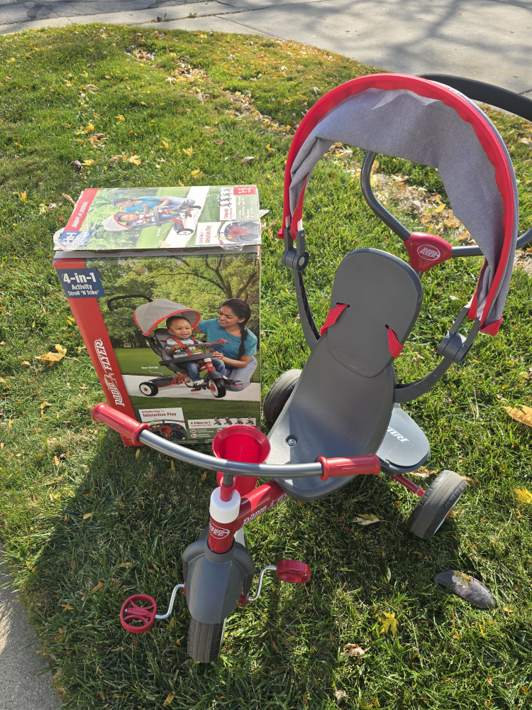 Radio Flyer 4-in-1  Trike