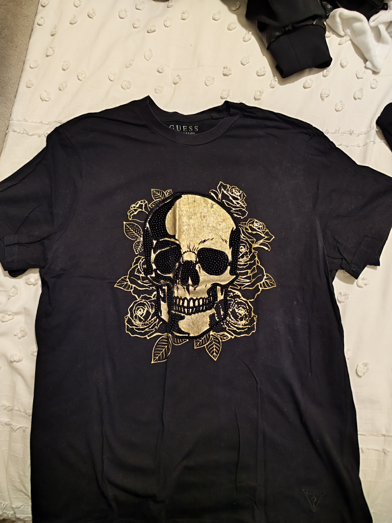 Guess T-Shirt