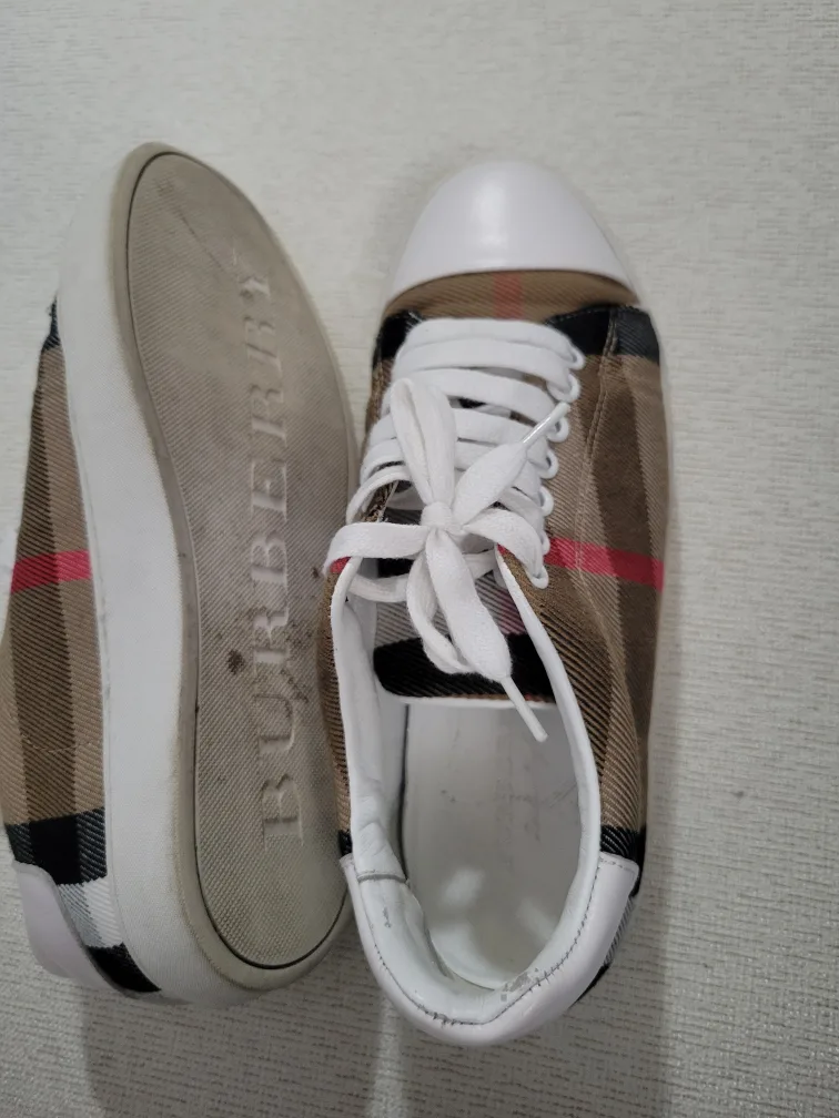 Burberry Check Low Top Sneakers image indicator(4)