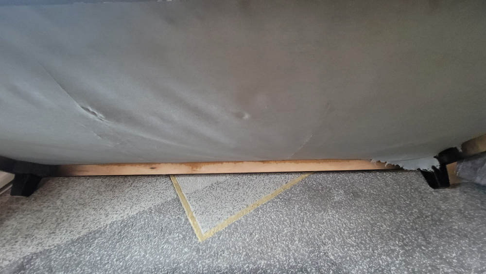 3 seater grey couch - photo 2