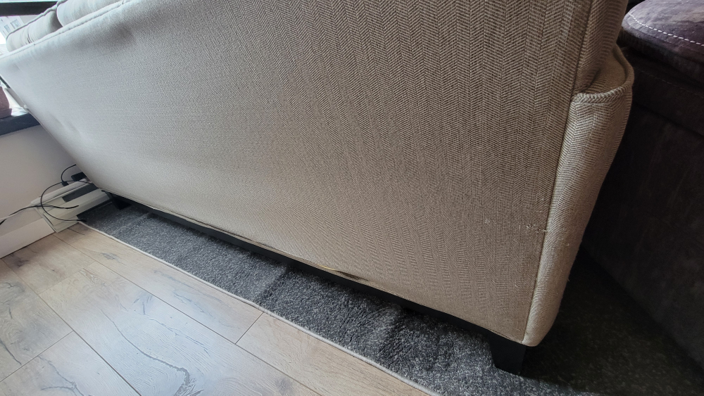 3 seater grey couch - photo 4