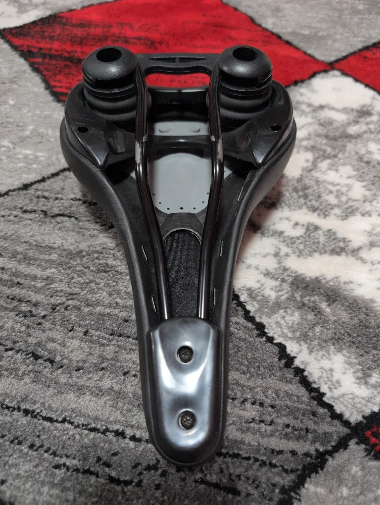 Velo Plush Bike Seat image indicator(2)