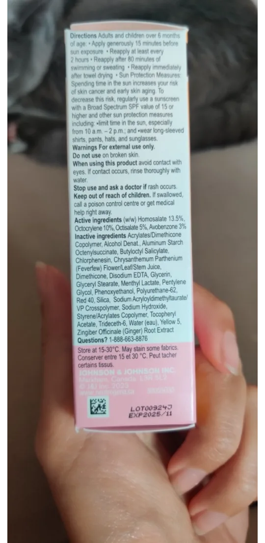 Neutrogena Invisible Daily Defense Face Serum Sunscreen SPF 50+ image indicator(5)