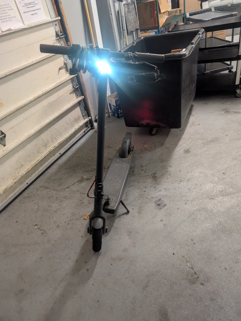 Navee Electric Scooter image indicator(2)