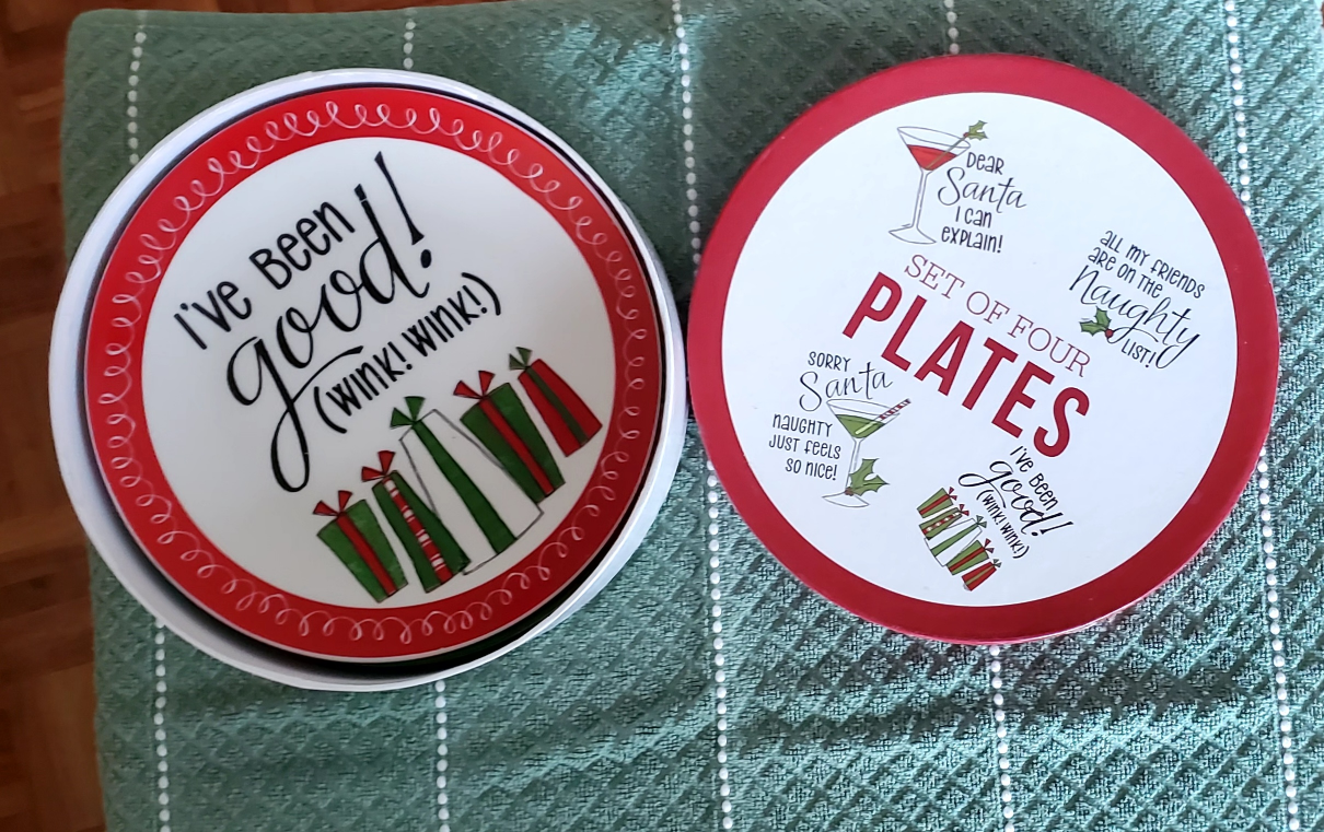 $ 20 Both Sets-X-mas set of 4 side plates and 4 Mugs