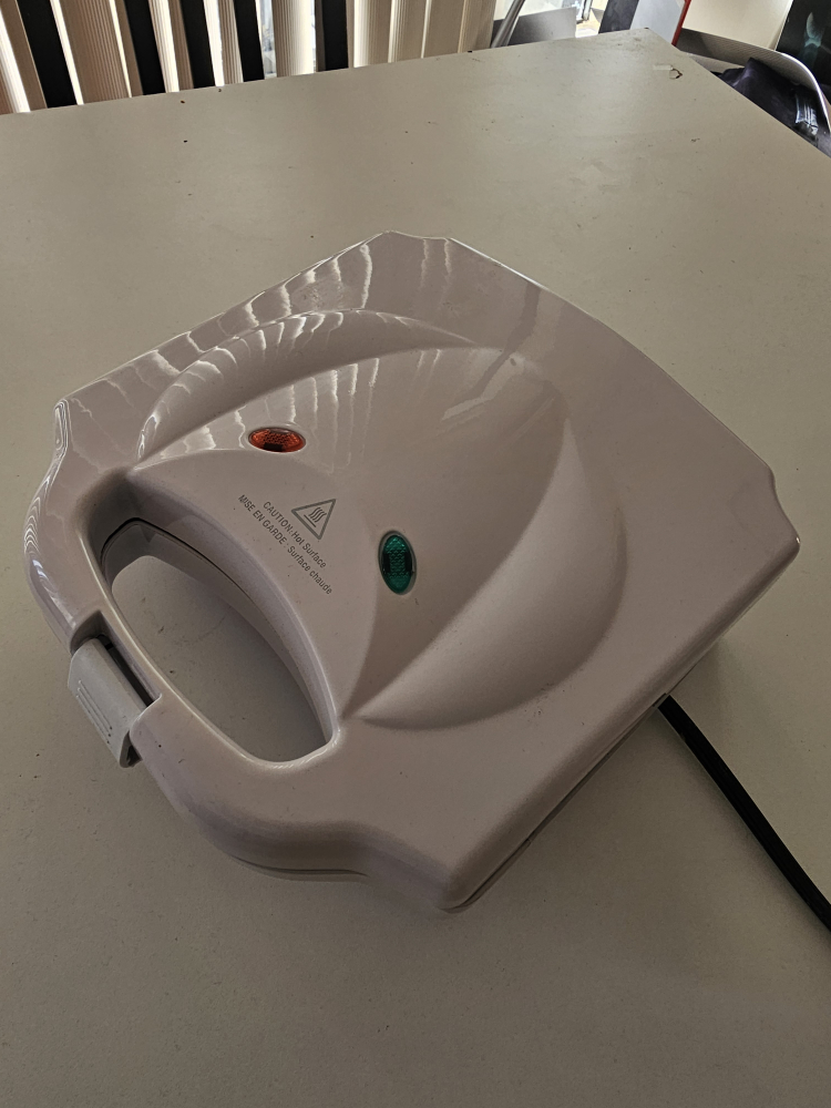 sandwich press