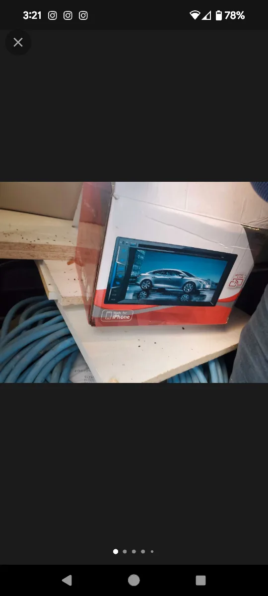 Car Stereo System with Screen thumbnail