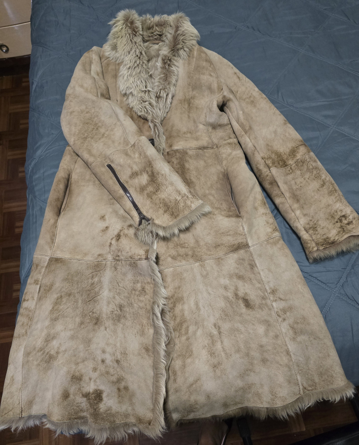 Genuine 100% Sheepskin Shearling Coat