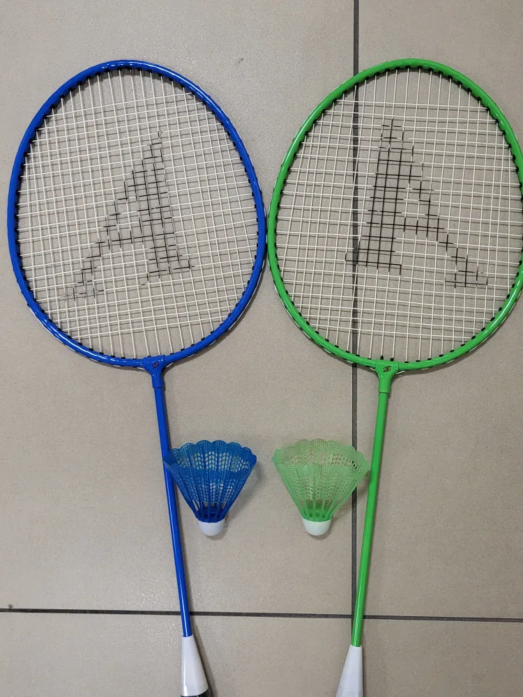 Badminton Racquets Set with 2 Shuttlecocks in Carrying Case image indicator(2)