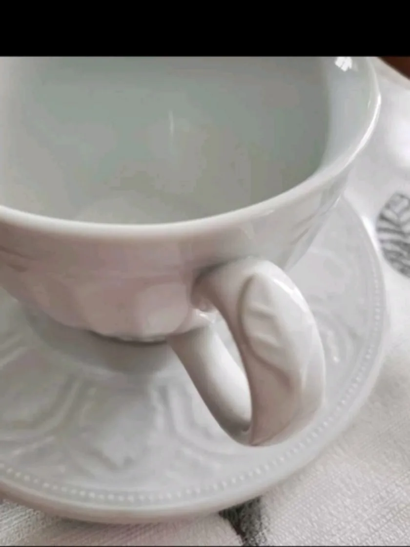 Coventry Fine Porcelain Teacup and Saucer & sugar bowl image indicator(3)