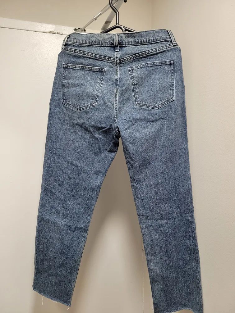 Gap Cheeky Straight Sky High Jeans image indicator(2)