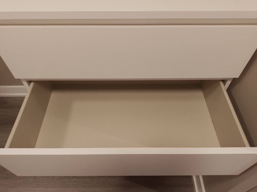 IKEA Malm 4 Drawer Dresser in white - photo 3