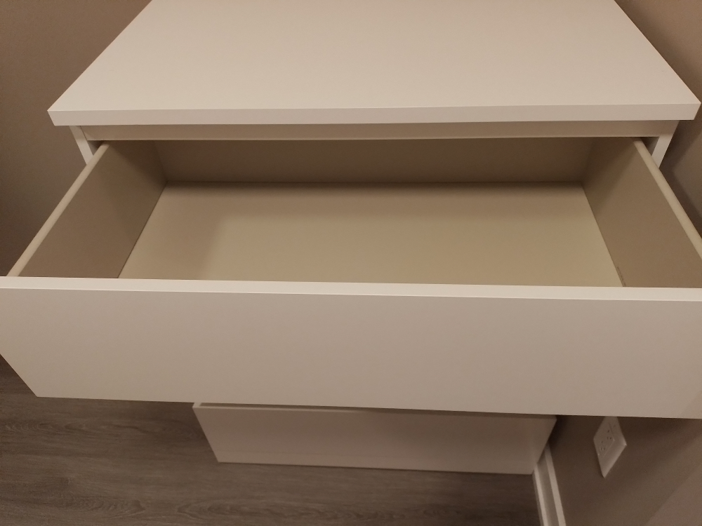IKEA Malm 4 Drawer Dresser in white - photo 4