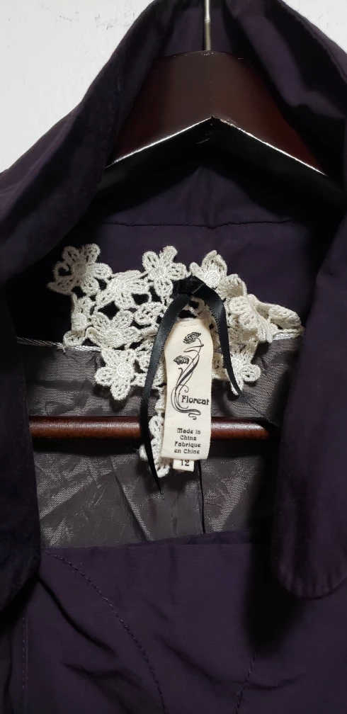 Anthropologie trench coat - photo 3
