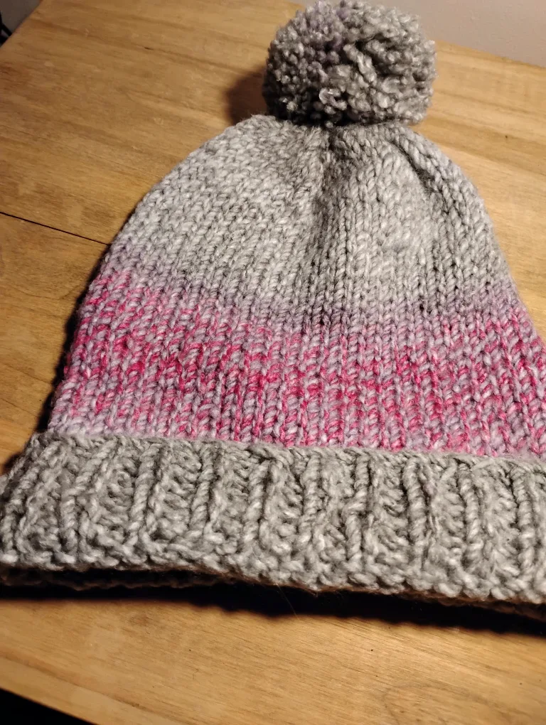 Knitted Toque with  or with Pom Pom image indicator(3)
