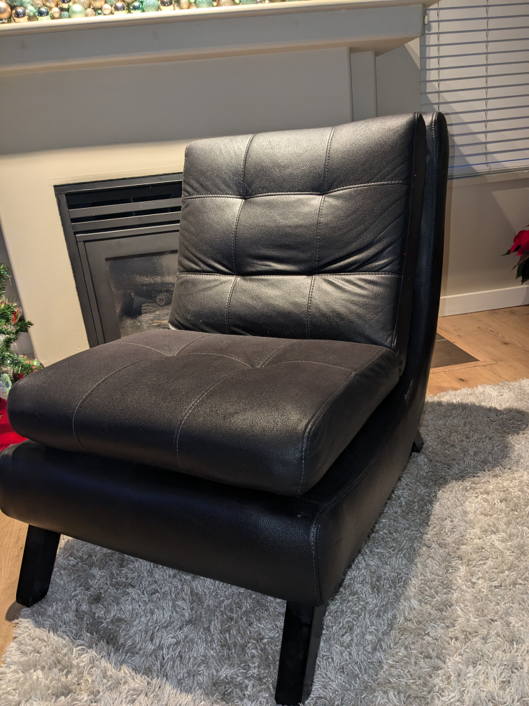 Black Faux Leather Armchair - photo 3