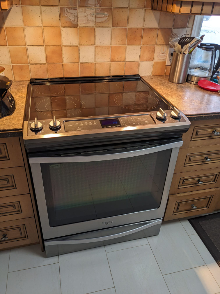 Electric Stove - Whirlpool