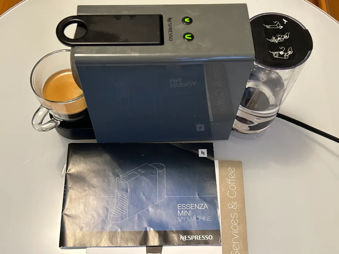 Nespresso Essenza Mini Coffee Machine thumbnail