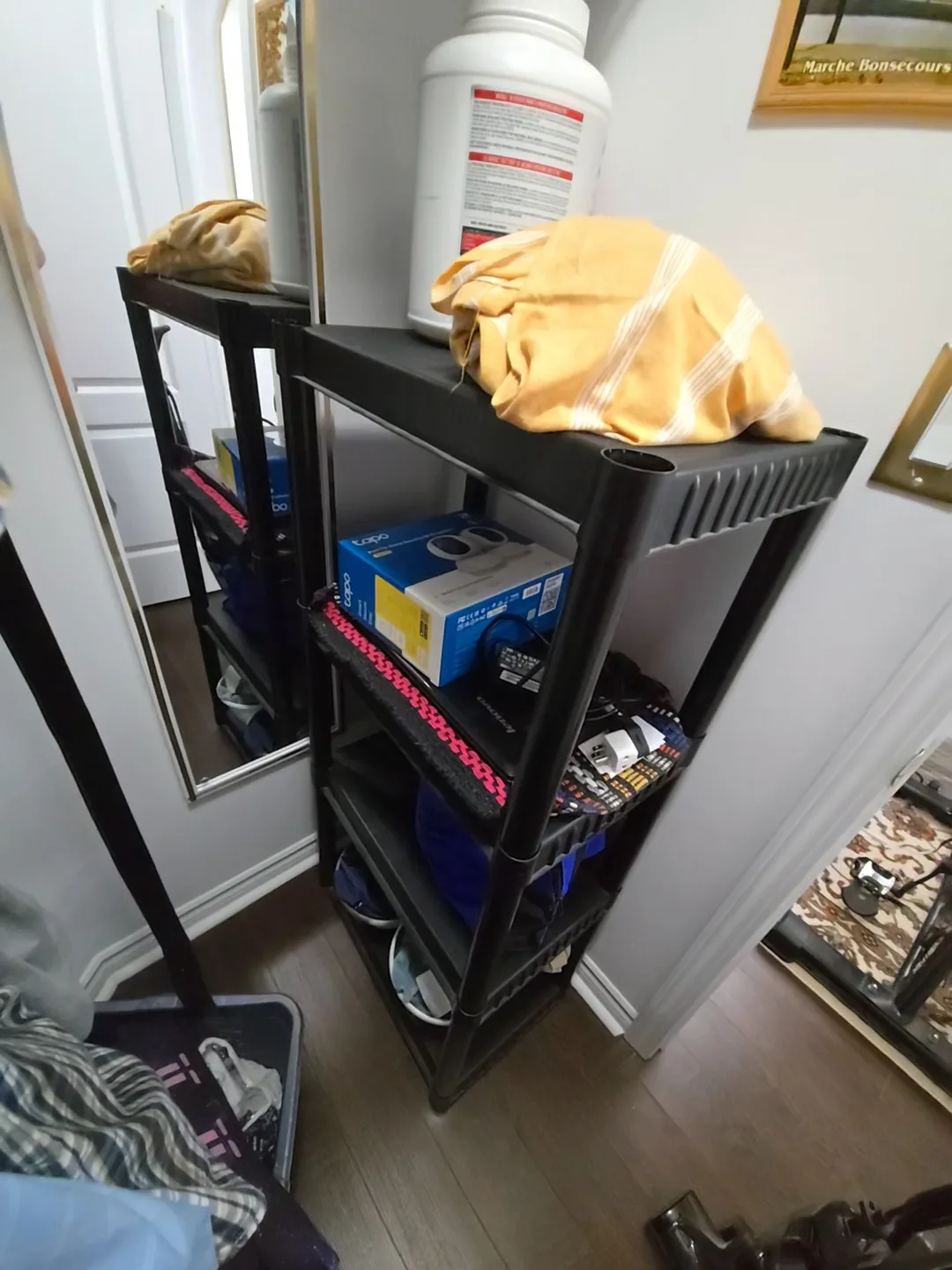 4 Shelf Storage Unit image indicator(3)