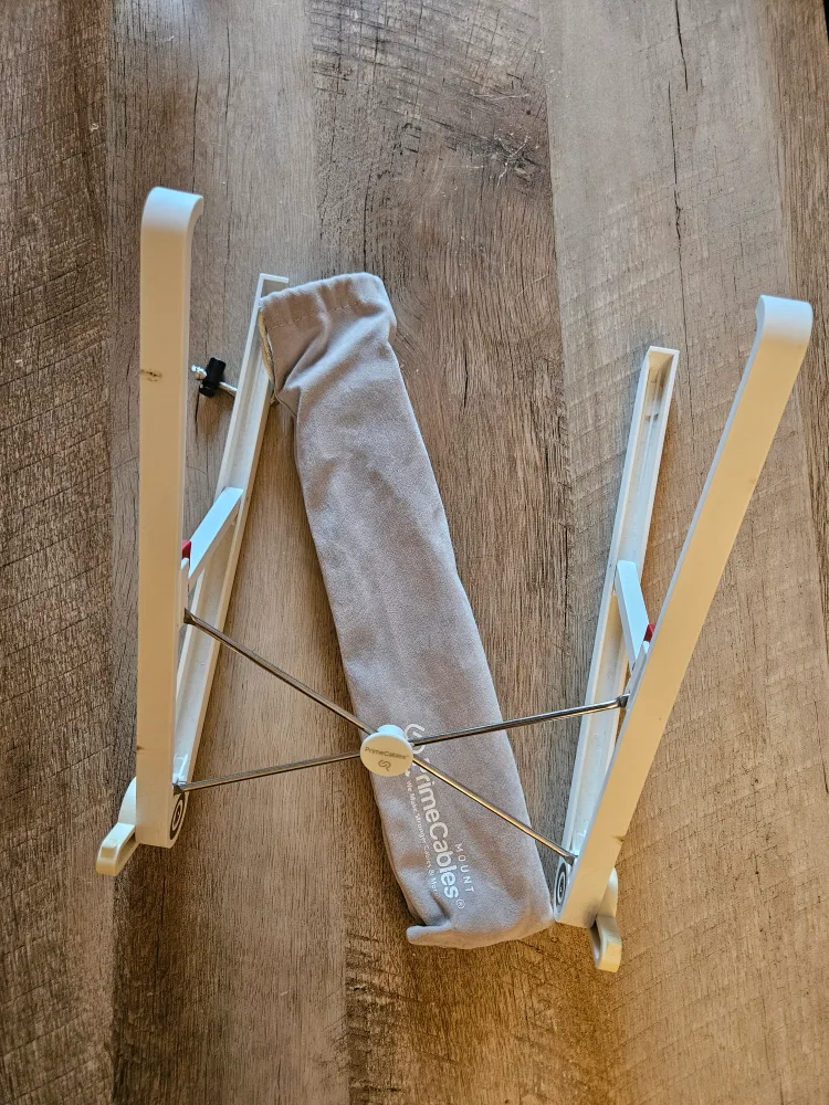 Laptop stand thumbnail