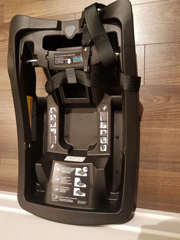 Evenflo Litemax Sport Infant Car Seat with 3 free gifs image indicator(2)