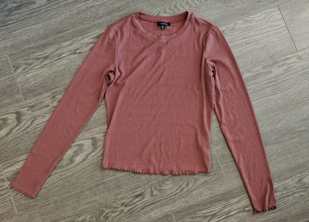 Long sleeve top thumbnail