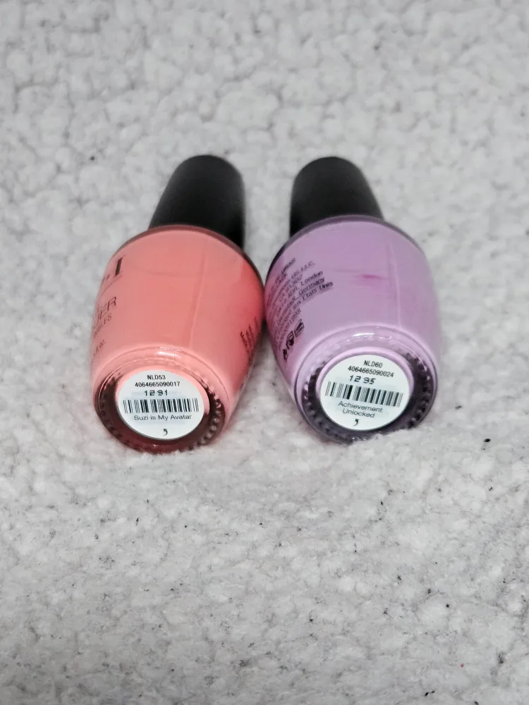 O.P.I. Coral & Purple Nail Polish image indicator(2)