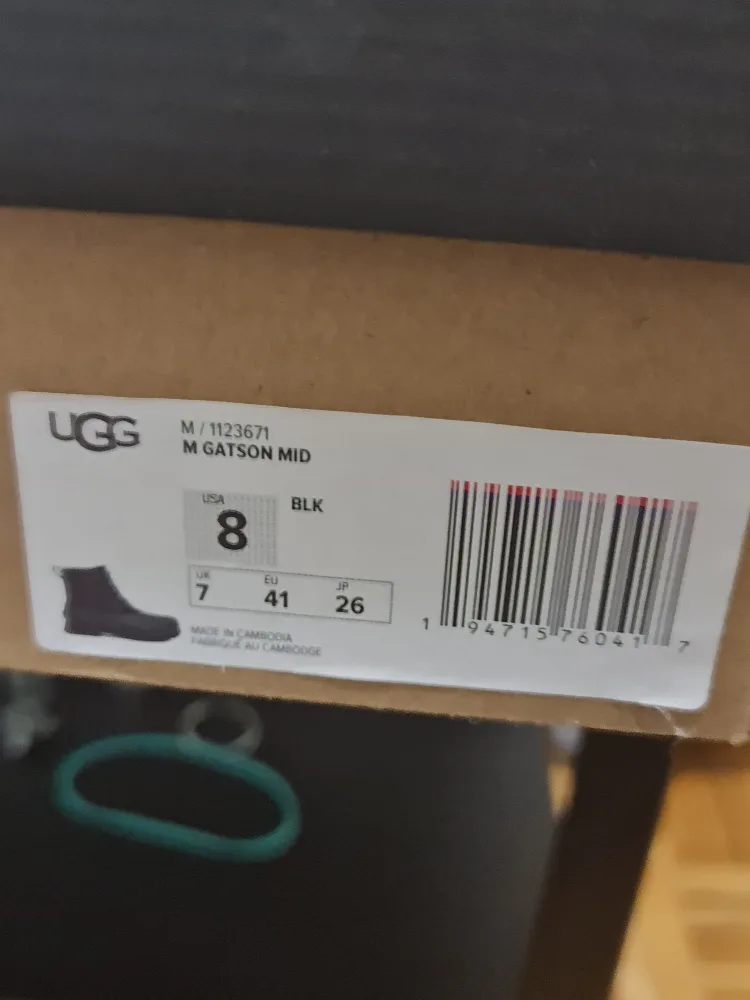 UGG Mens Gatsons Mid Boots - Size 8 image indicator(5)