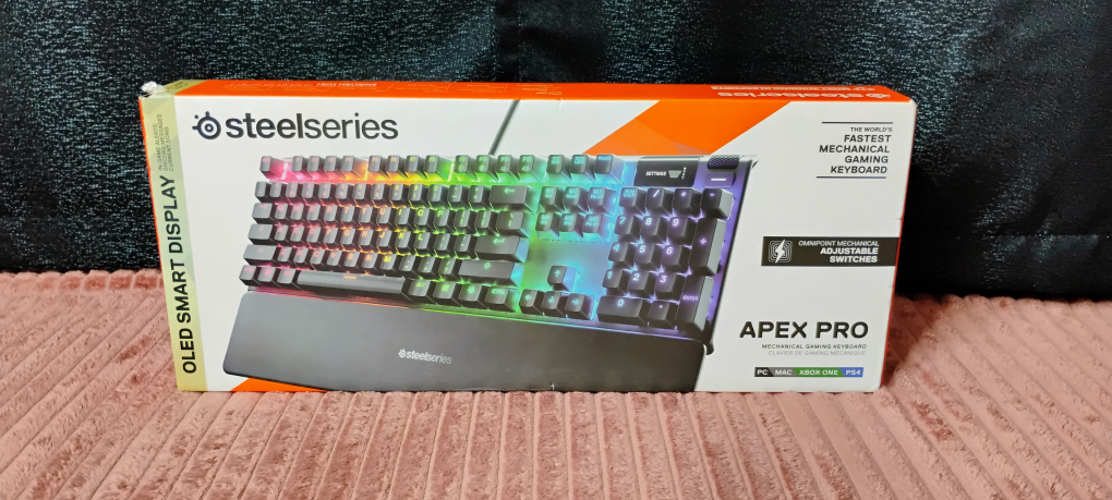 SteelSeries Apex Pro Mechanical Gaming Keyboard BNIB