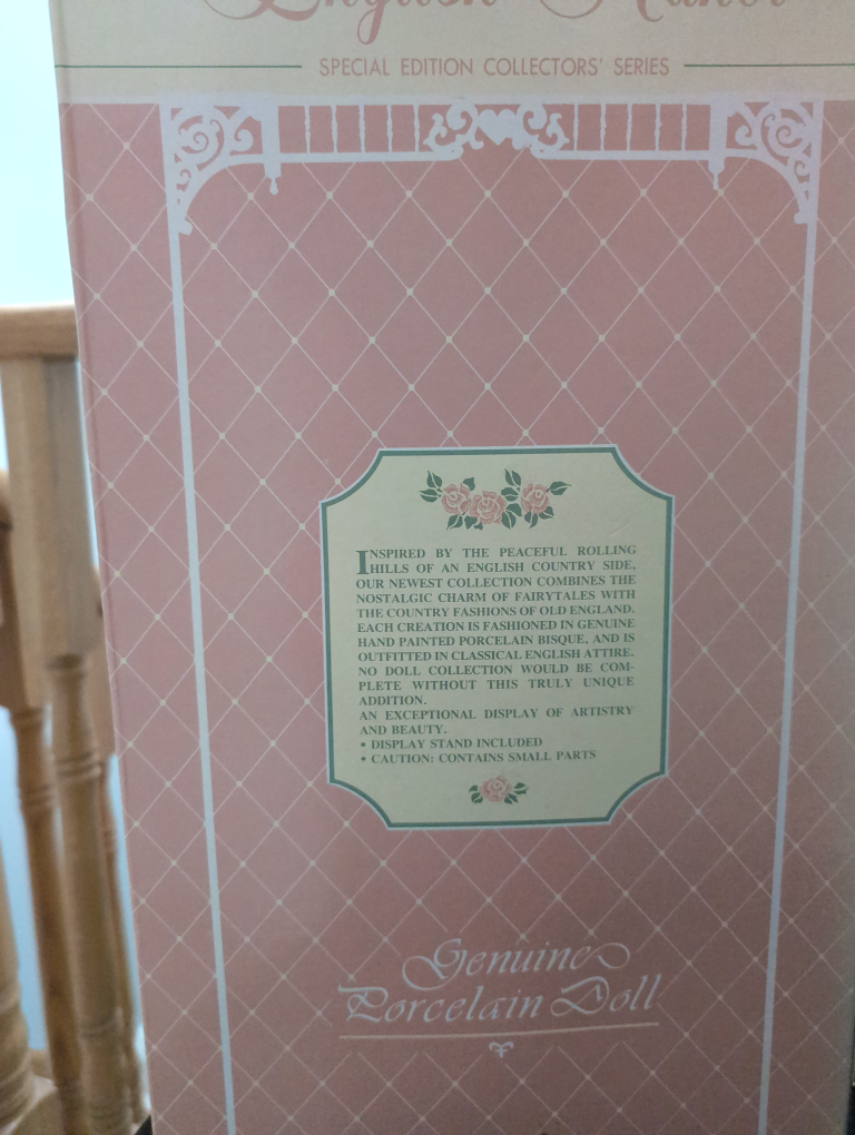English Manor Special Edition Porcelain Doll - photo 2