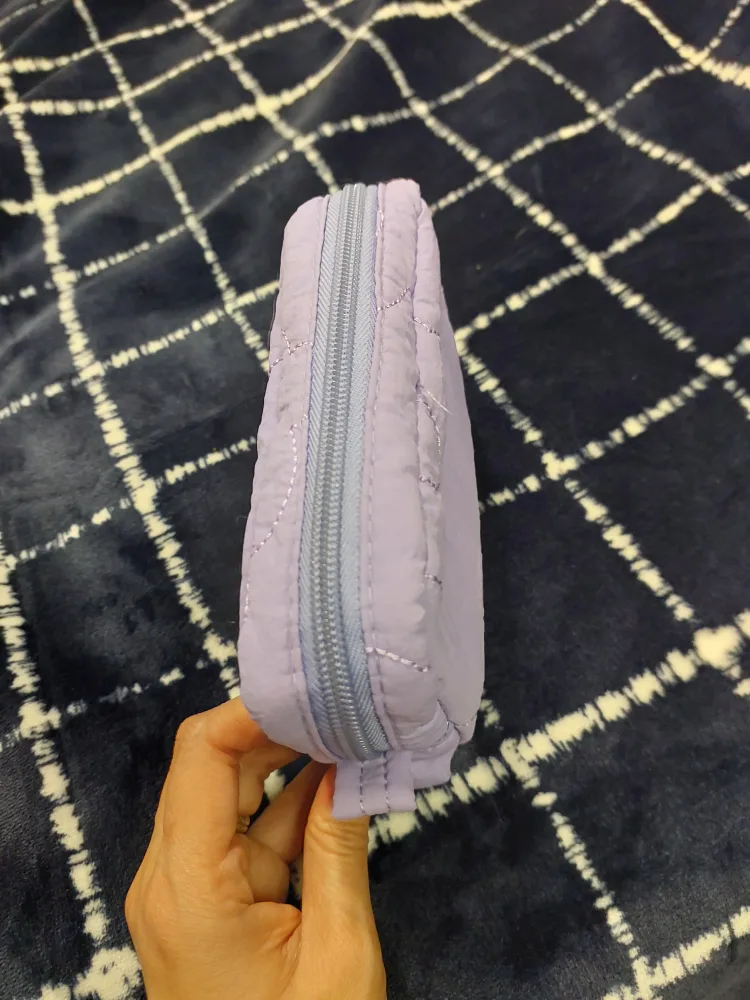 Quilted Cosmetic Bag image indicator(2)