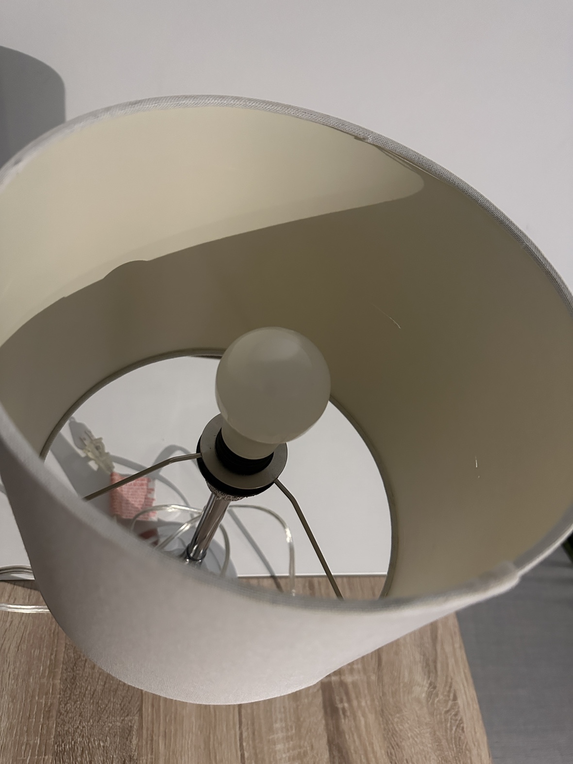 Table light lamp with bulb - photo 2