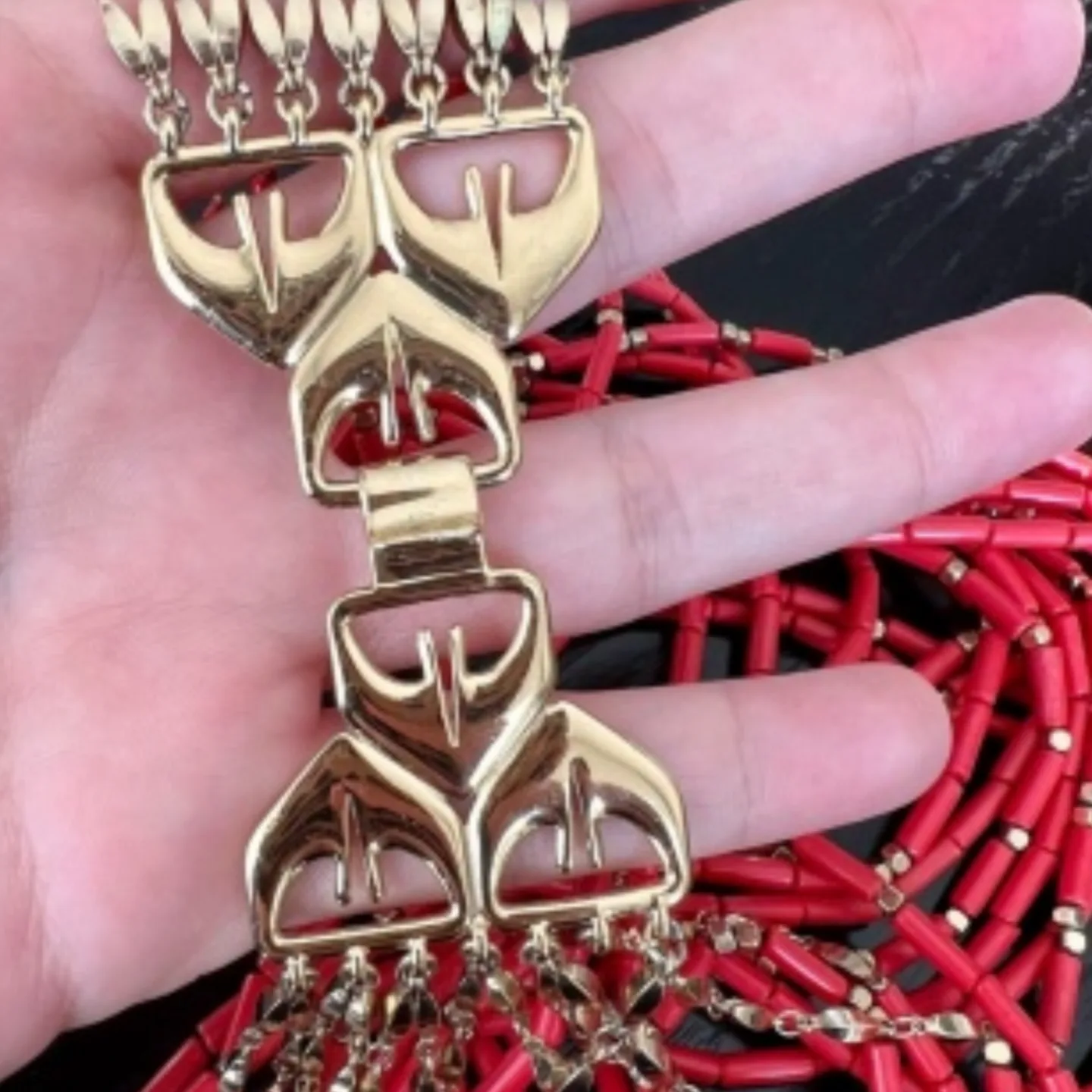 Faux Corals Retired Necklace image indicator(4)