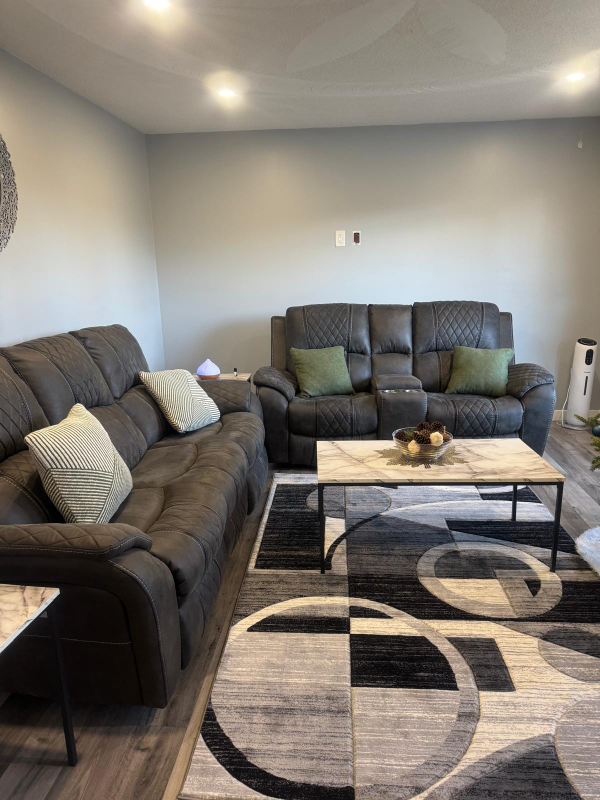 Reclining Leather Sofa Set