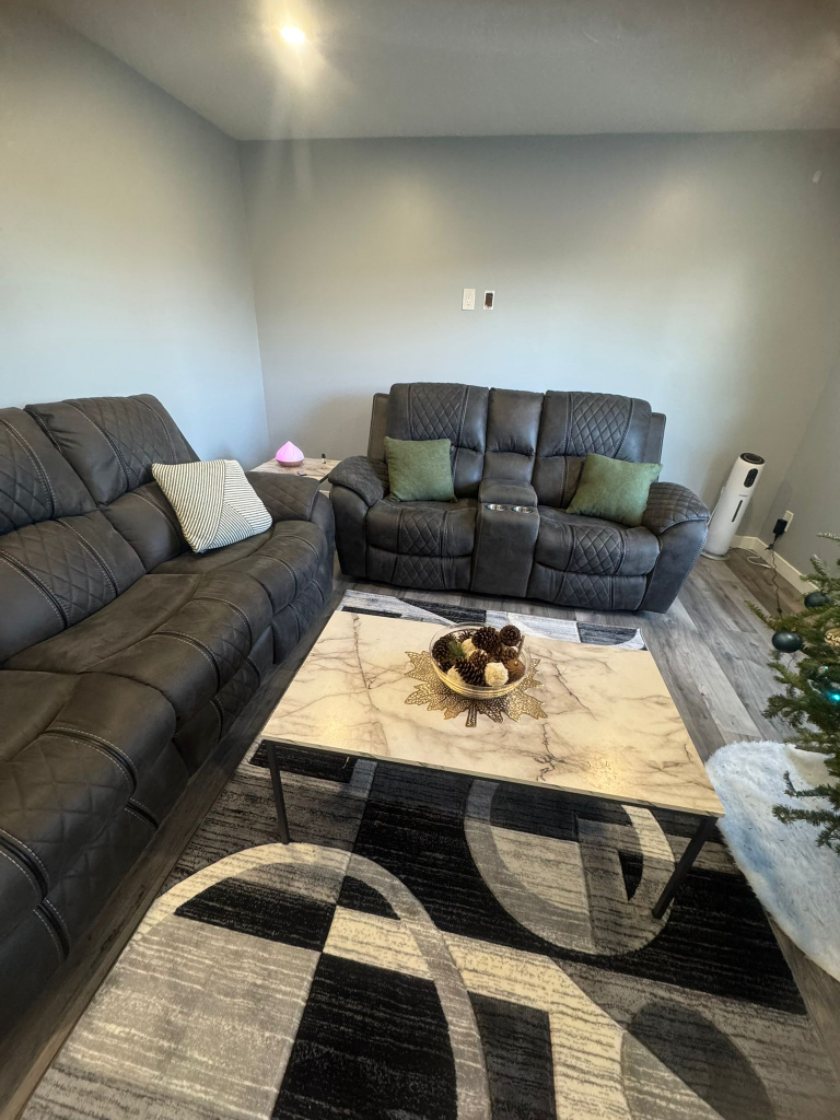 Reclining Leather Sofa Set - photo 4