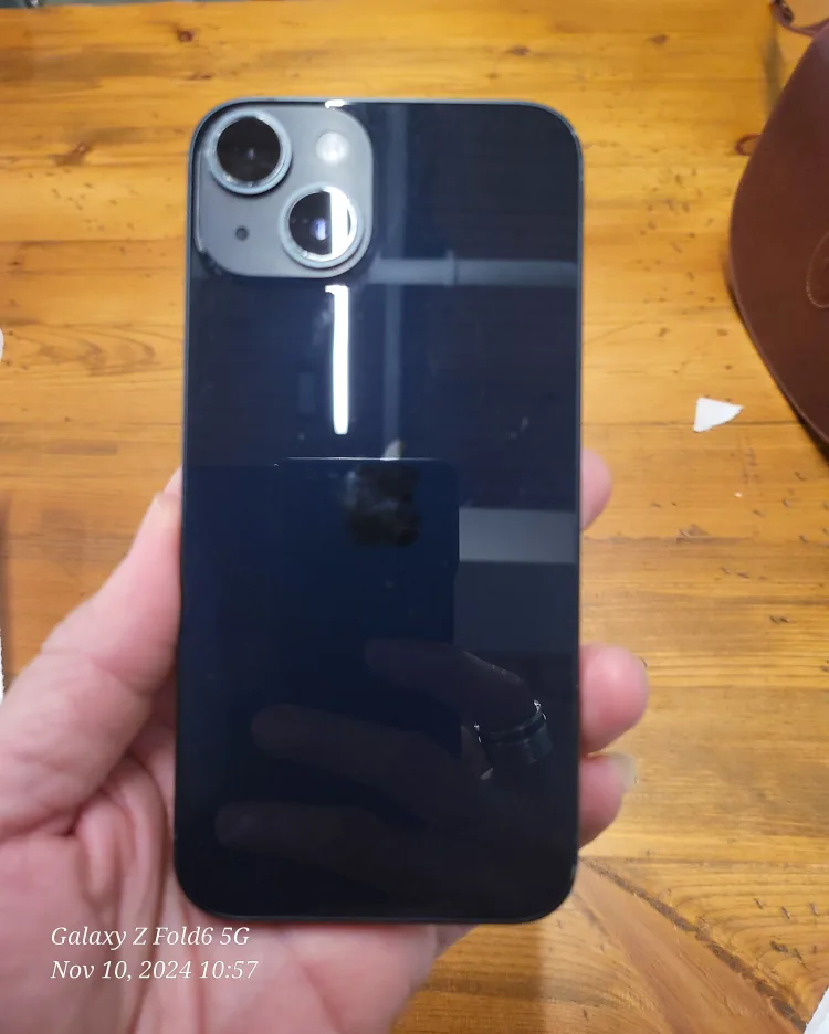 Iphone 14 ,Battery 97% .Midnight , 128Gb, IOS18.1 unlocked thumbnail