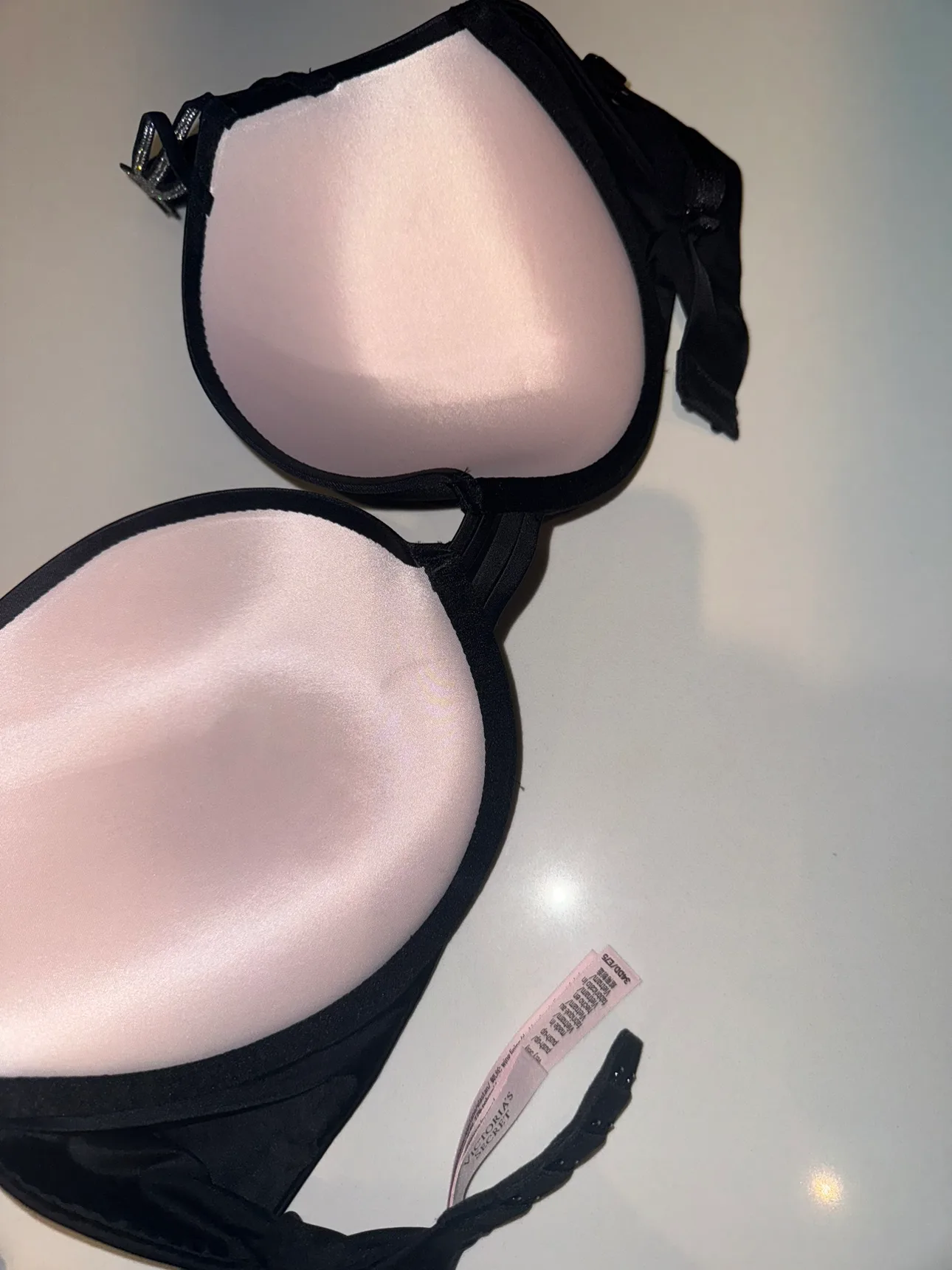 Victoria's Secret Black Bra with Rhinestone Straps image indicator(5)