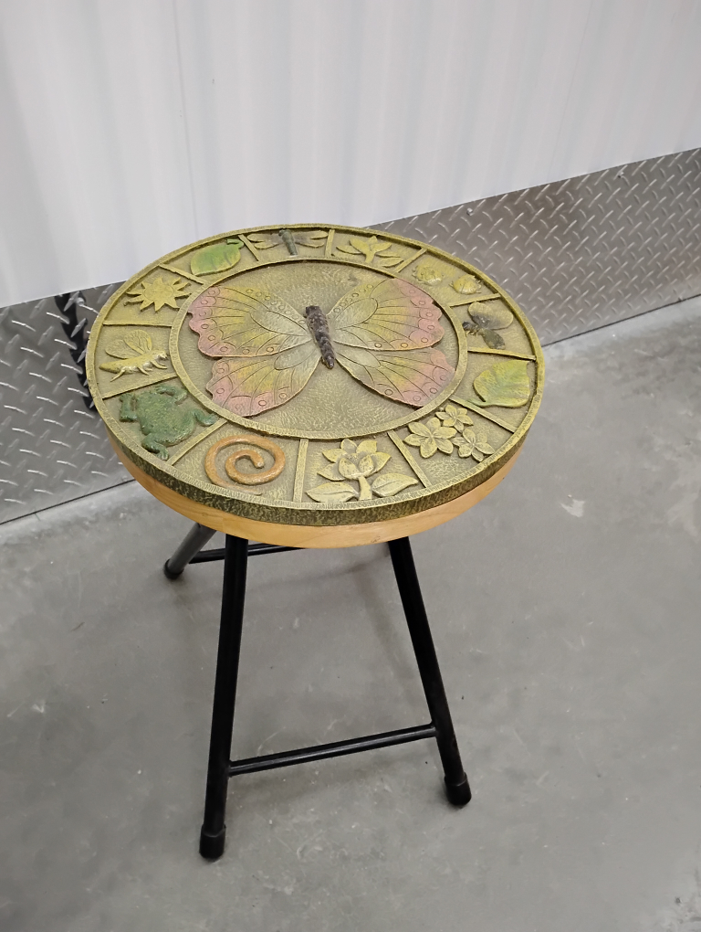 Butterfly Stool
