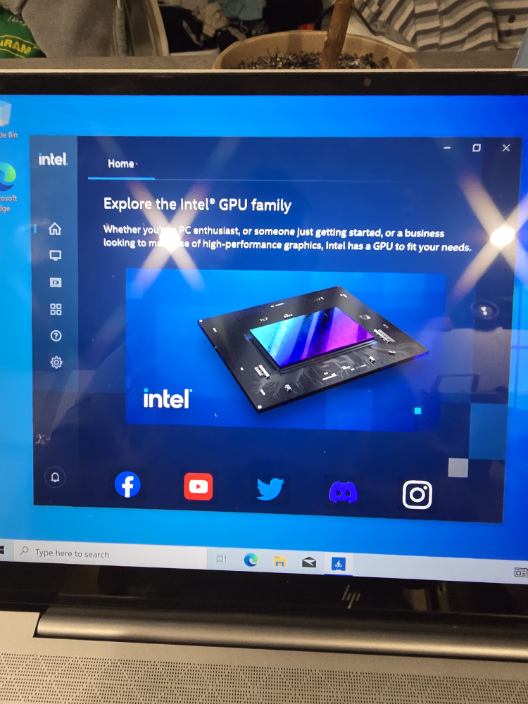 HP envy 14 with 2 tb ssd - photo 3