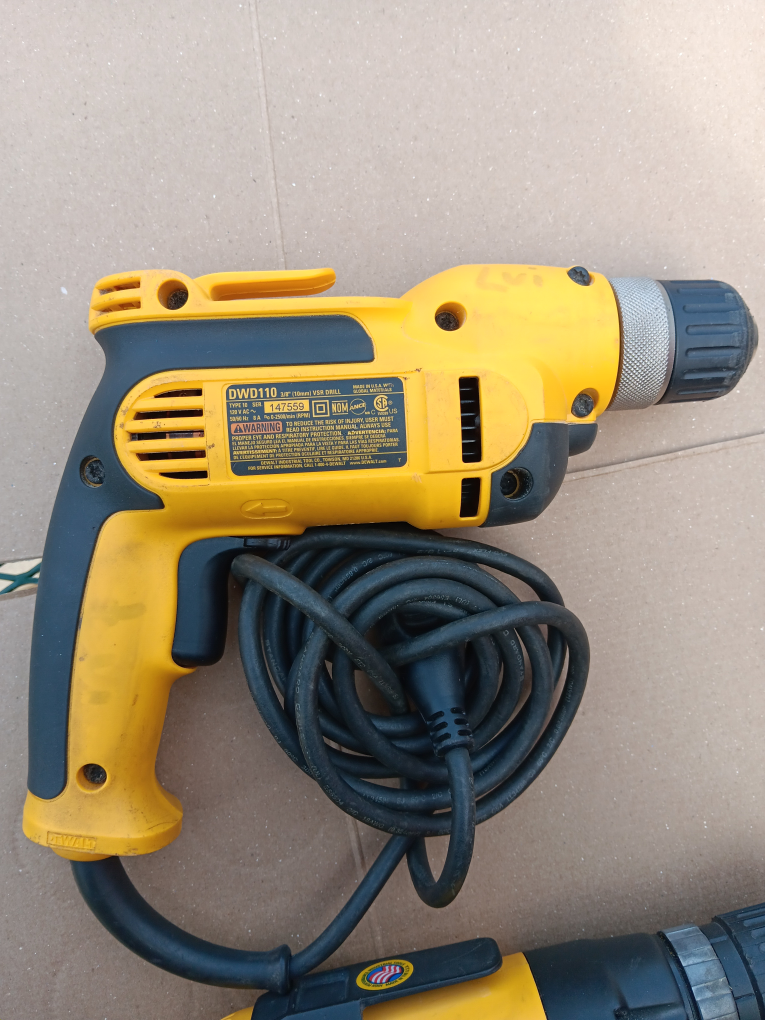 DeWalt Drill and VSR screw driver - photo 3