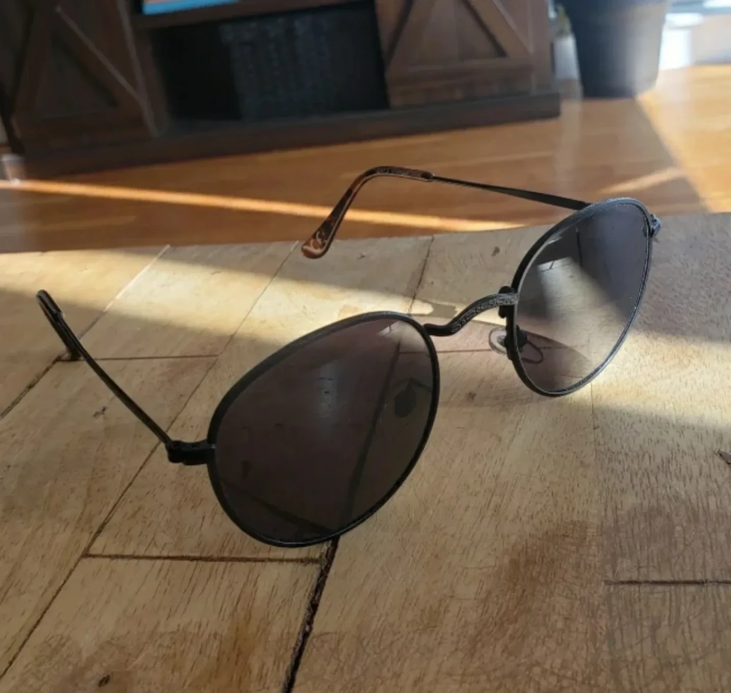 Black Sunglasses thumbnail