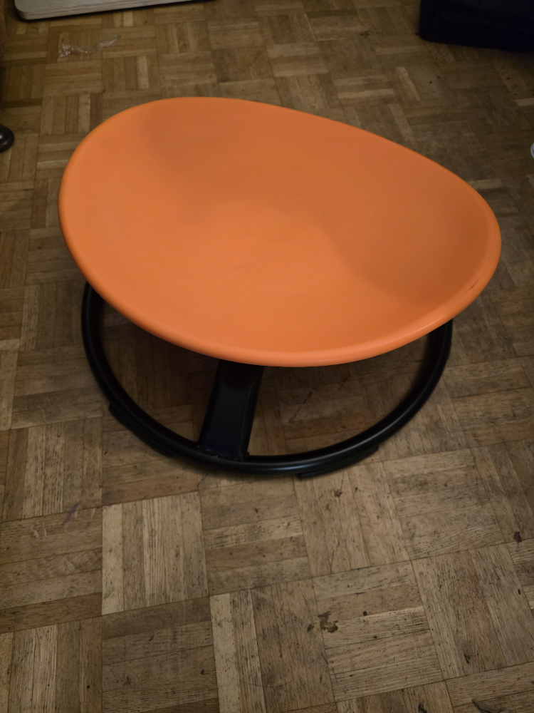 Kids Swivel Chair - photo 2