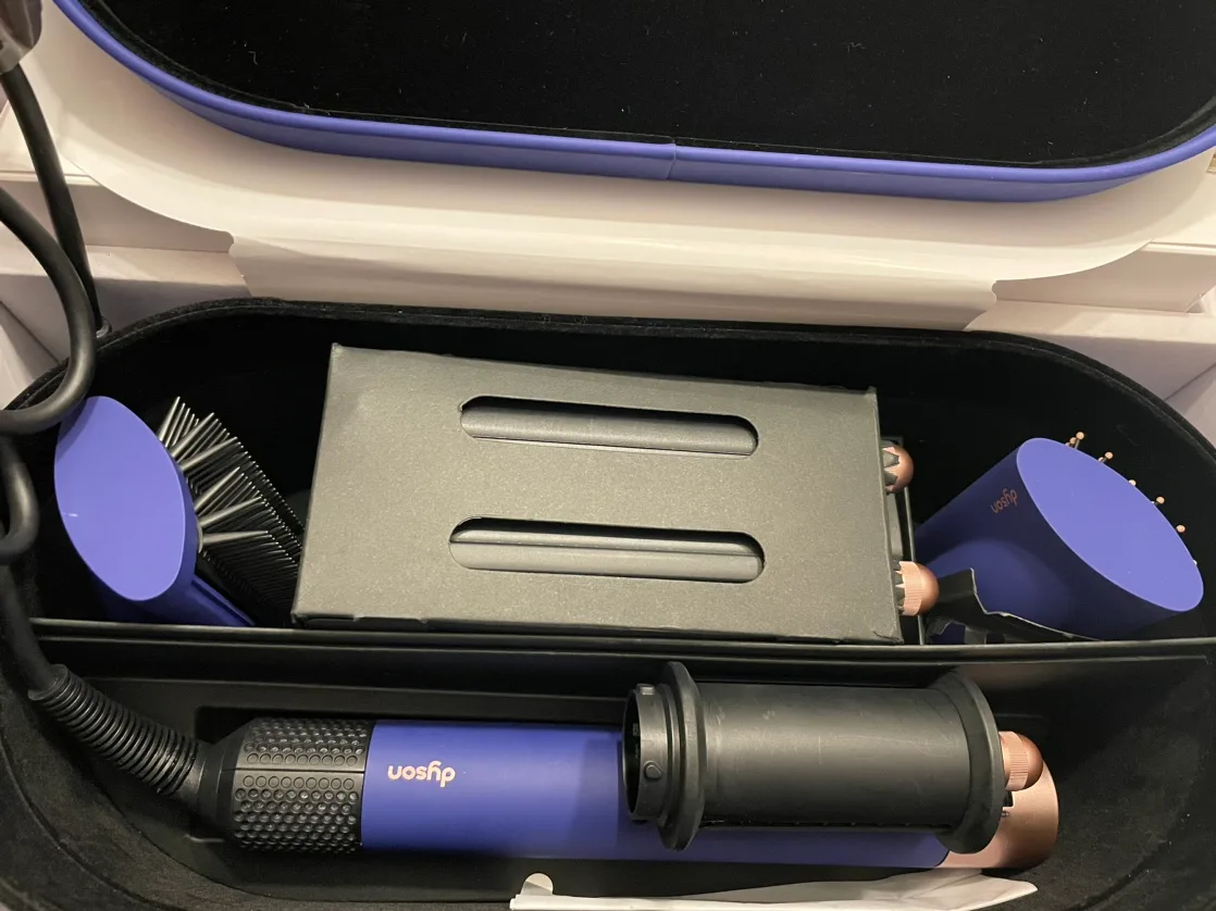 Dyson air wrap long image indicator(8)